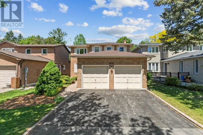 62 MCCALLUM DRIVE, Richmond Hill