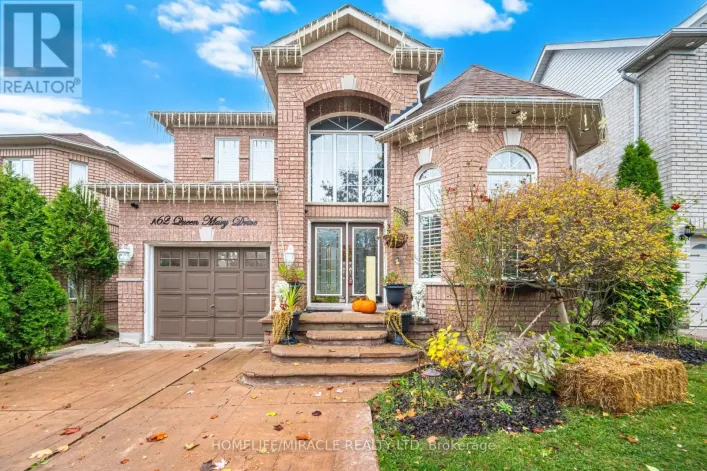 62 QUEEN MARY DRIVE, Brampton