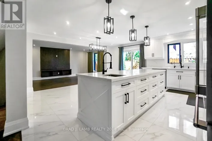 62 ROYAL GARDEN BOULEVARD, Vaughan