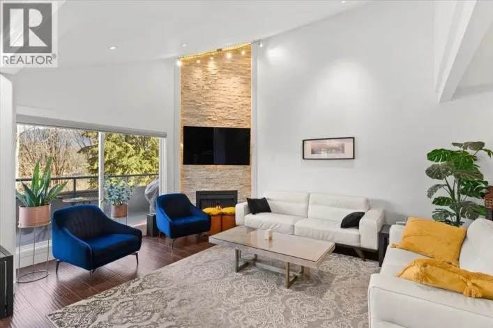 62 SHORELINE CIRCLE, Port Moody