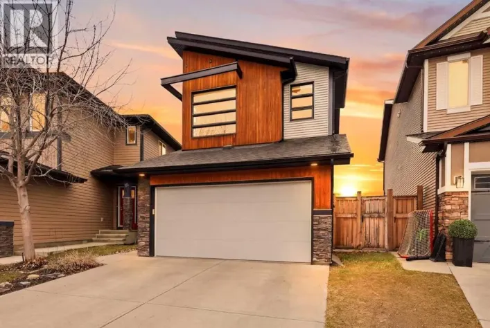 62 Walden Court SE, Calgary