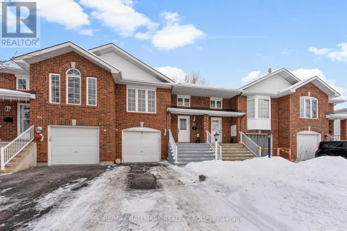 62 WHALINGS CIRCLE, Ottawa
