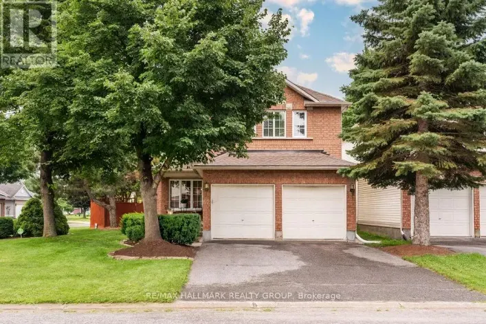 62 WITTINGHAM DRIVE, Ottawa