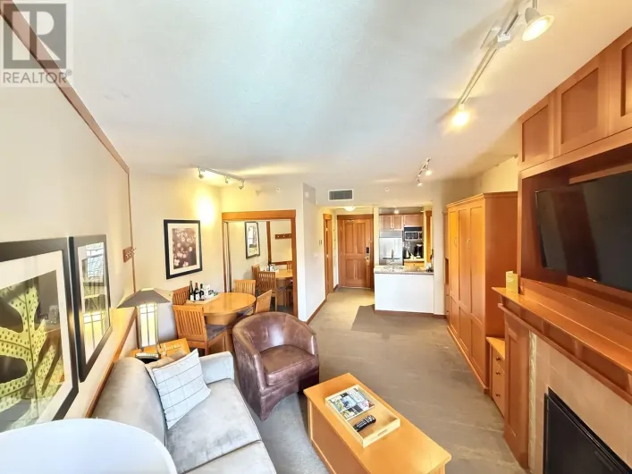 620 4320 SUNDIAL CRESCENT, Whistler