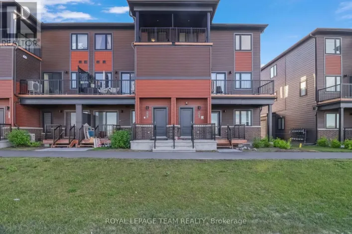 620 PARNIAN PRIVATE, Ottawa