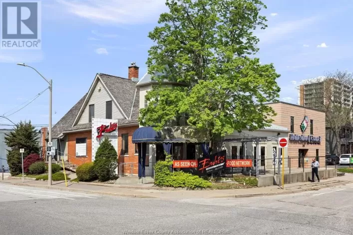 620 UNIVERSITY AVENUE West, Windsor