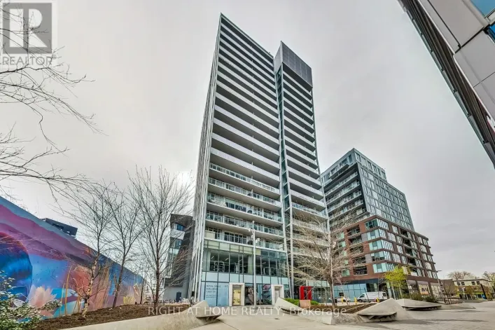 621 - 15 BASEBALL PLACE, Toronto