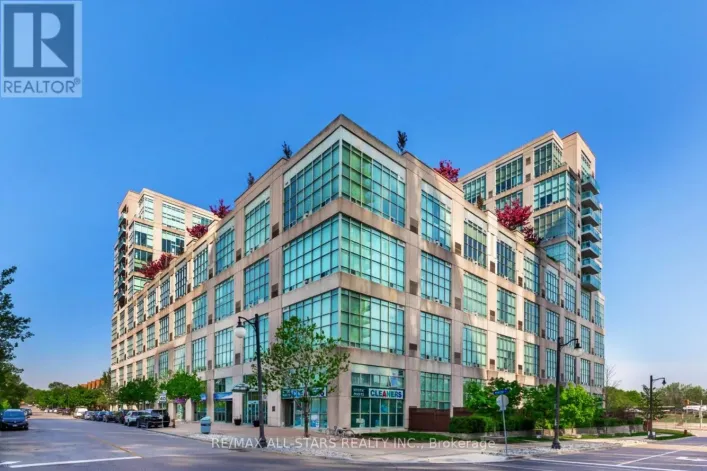 621 - 250 MANITOBA STREET, Toronto