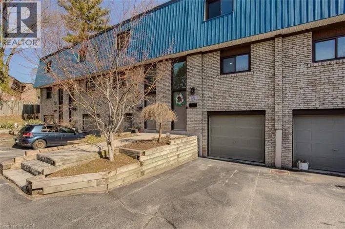 621 FRANCIS Road, Burlington