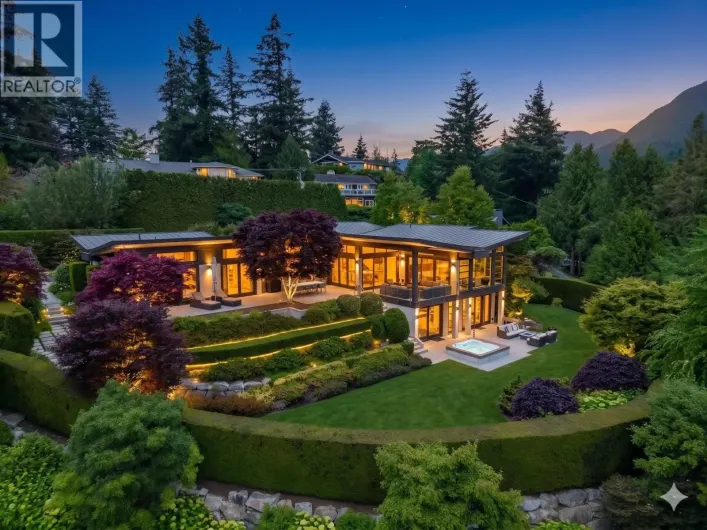 6210 OVERSTONE DRIVE, West Vancouver
