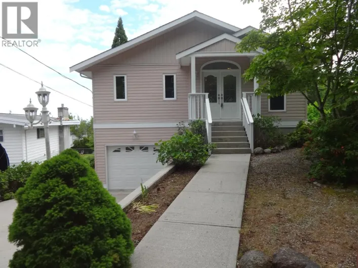 6217 NORWEST BAY ROAD, Sechelt