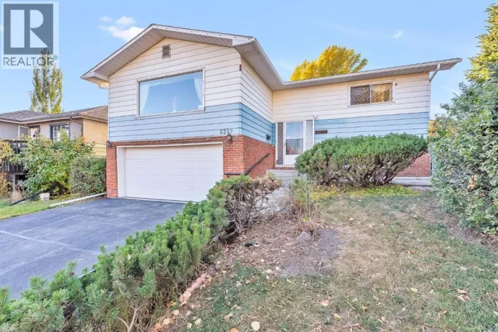 6219 19 Street SE, Calgary