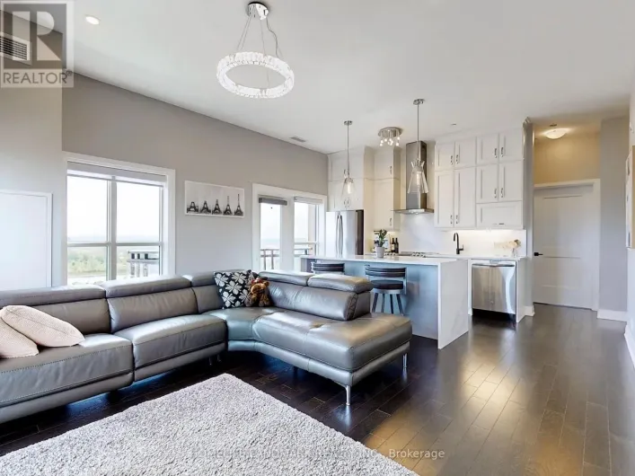 622 - 102 GROVEWOOD COMMON, Oakville