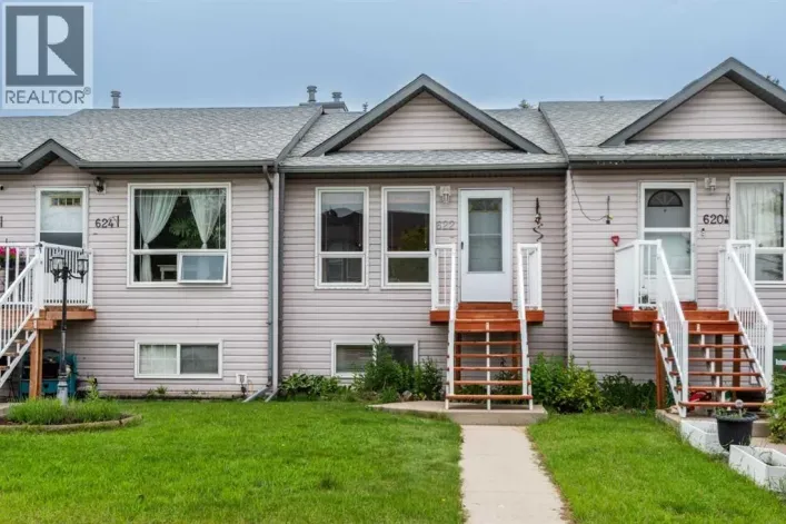 622 3 Street, Strathmore
