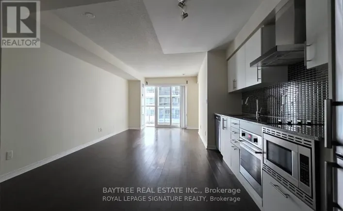 622 - 352 FRONT STREET W, Toronto