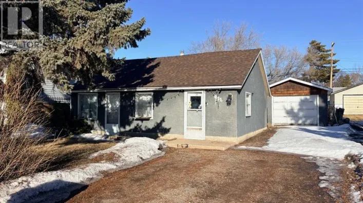 622 5 Avenue, Wainwright