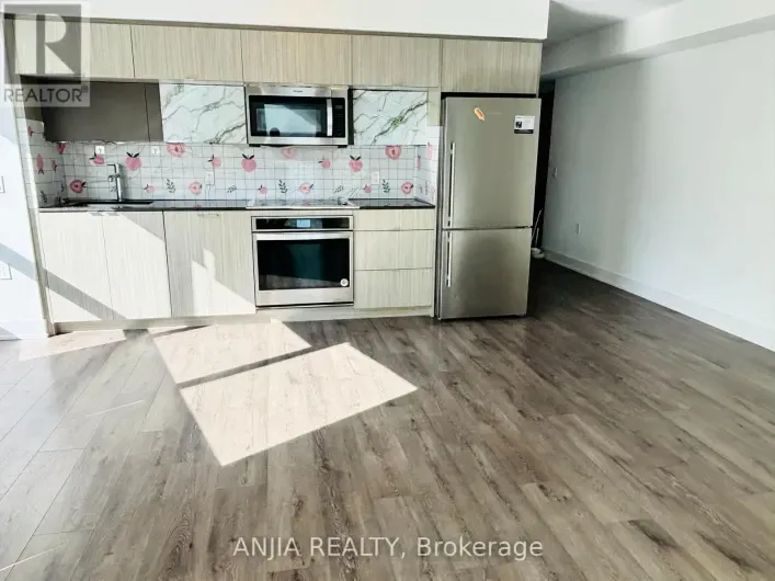 Apartment for rent: 622 - 585 BLOOR STREET E, Toronto