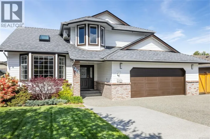 6226 McRobb Ave, Nanaimo