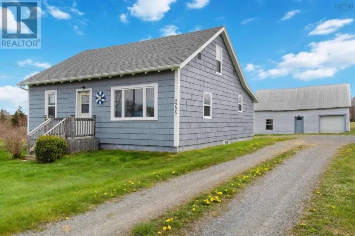 6228 Highway 101, Ashmore