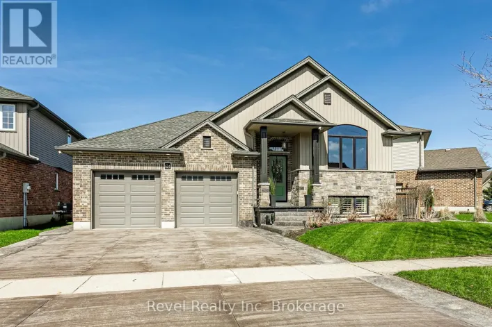 624 HALIFAX ROAD, Woodstock