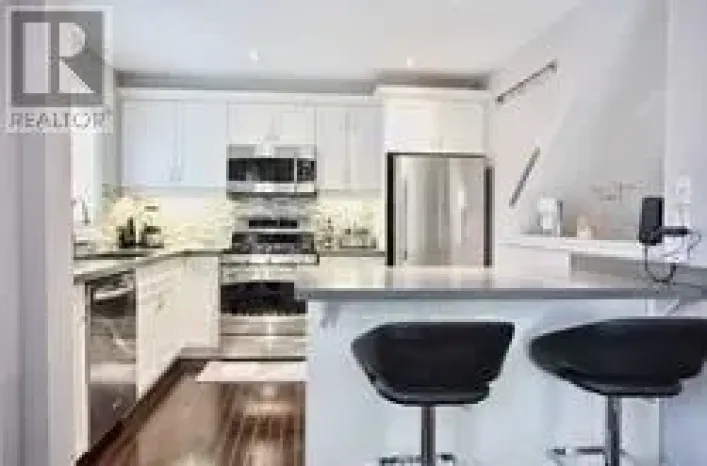 624 MCCONACHIE COMMON, Burlington