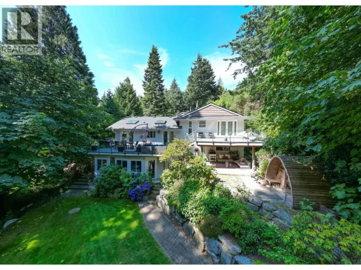 6240 ST. GEORGES AVENUE, West Vancouver