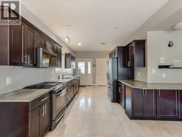 625 11TH Avenue Unit# 6, Castlegar