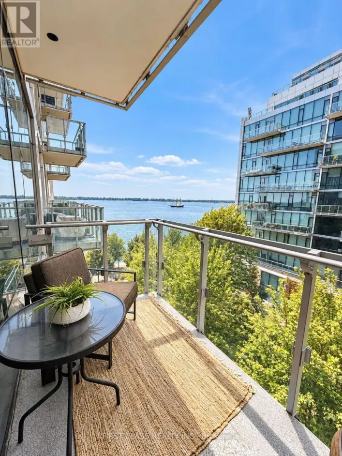 625 - 39 QUEENS QUAY E, Toronto