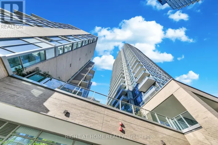 625 - 52 FOREST MANOR ROAD, Toronto