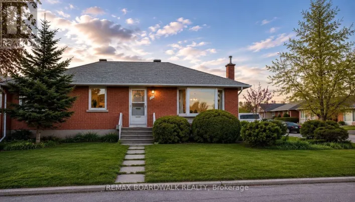 625 CLARKE AVENUE, Ottawa