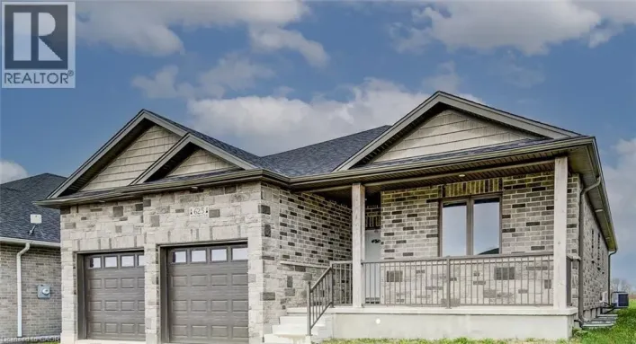625 WINCHESTER Avenue S, Listowel