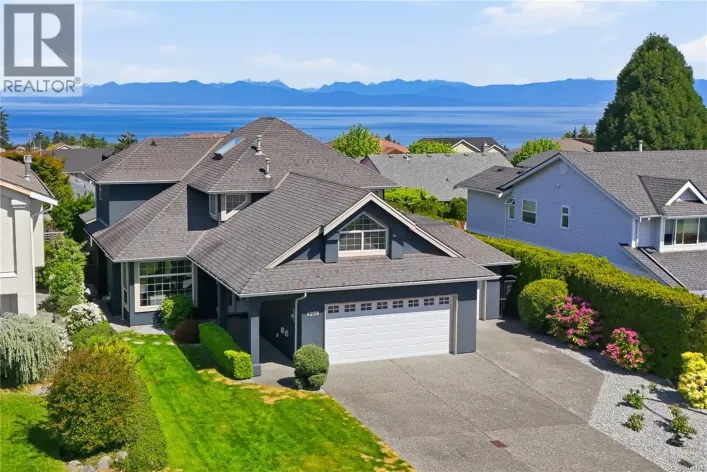 6258 McRobb Ave, Nanaimo