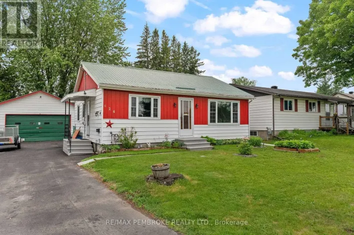 626 STAFFORD STREET, Laurentian Valley
