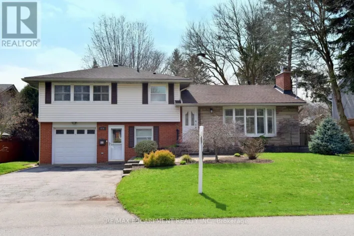 626 VANDERBURGH DRIVE, Burlington