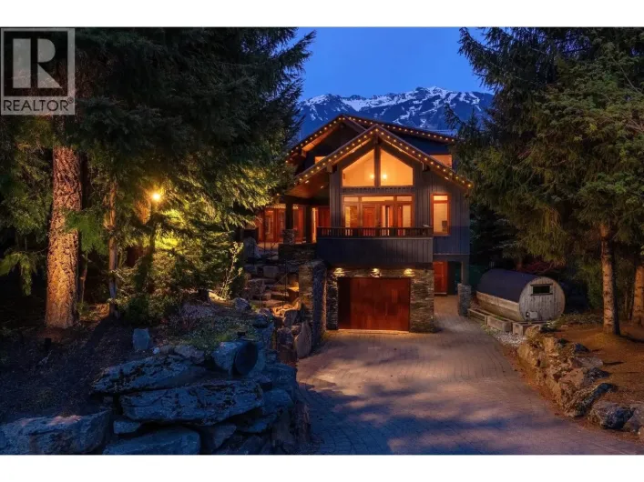 6260 BISHOP WAY, Whistler