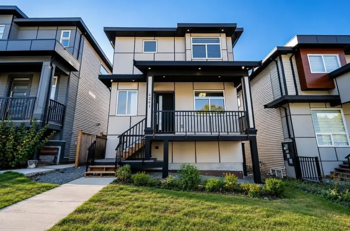 6261 148 STREET, Surrey