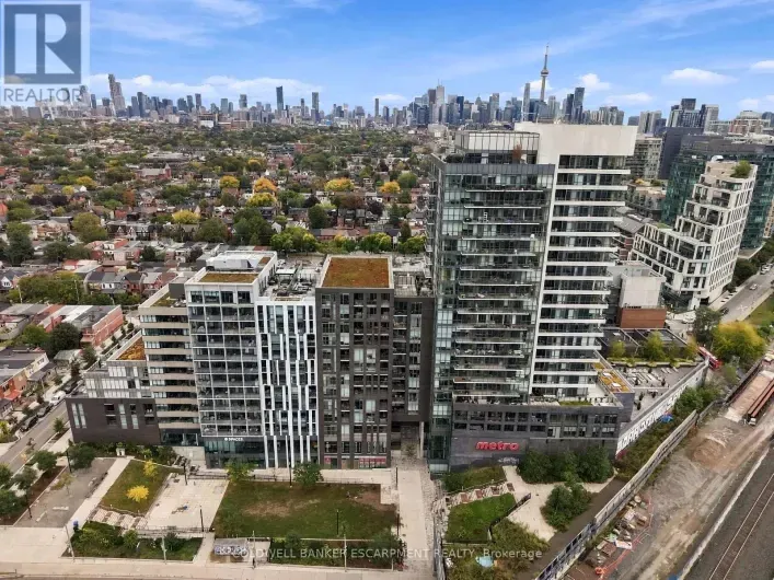 628 - 20 MINOWAN MIIKAN LANE, Toronto