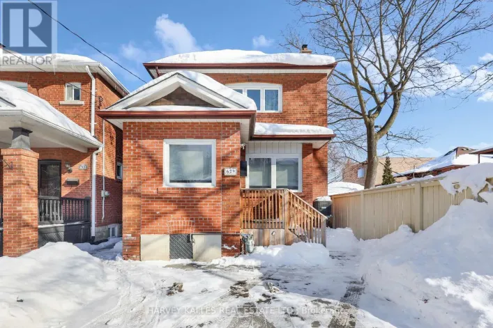 629 DUPLEX AVENUE, Toronto