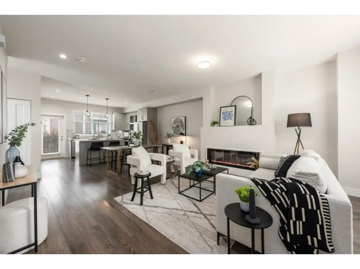 63 14541 WINTER CRESCENT, Surrey