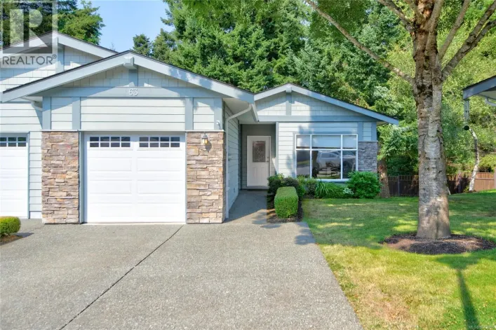 63 2001 Blue Jay Pl, Courtenay