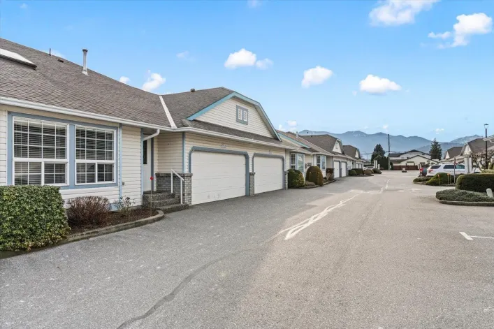63 45175 WELLS ROAD|Sardis West Vedder, Chilliwack