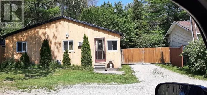 63 BECK STREET, Wasaga Beach