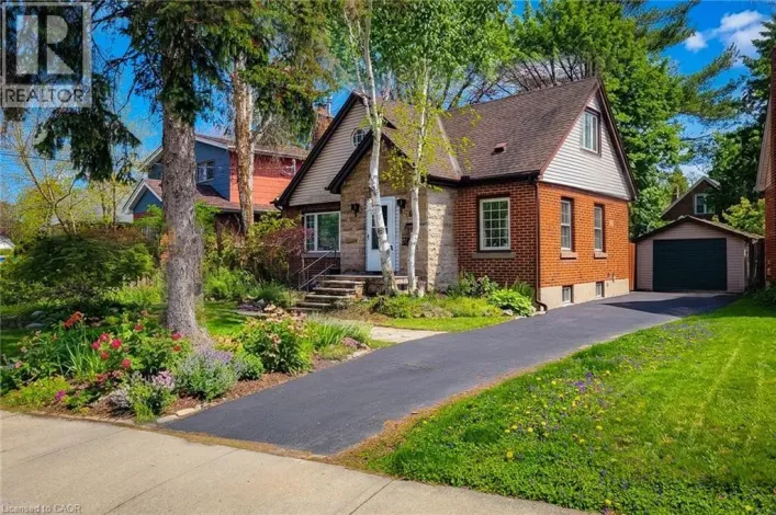 63 BINKLEY Crescent, Hamilton