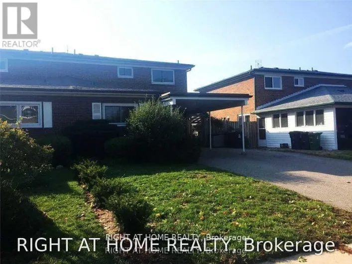 63 CAIRNSIDE CRESCENT, Toronto