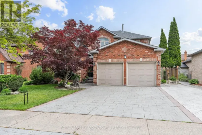 House for sale: 63 CRAIG CRESCENT, Halton Hills