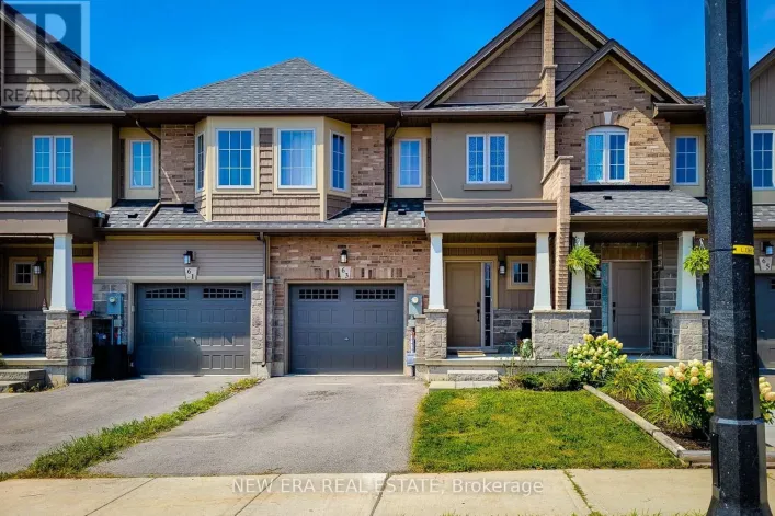 63 DENNIS DRIVE, West Lincoln