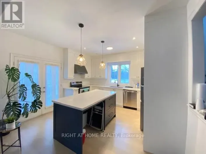 63 FARRELL AVENUE, Toronto