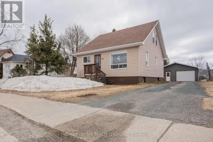 63 FIFTH STREET, Smooth Rock Falls