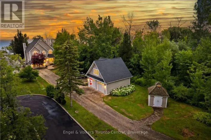 63 GEORGIAN MANOR DRIVE, Collingwood