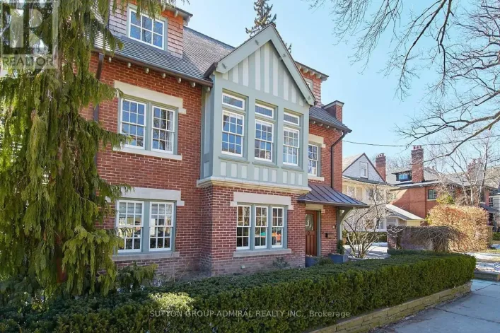 63 HIGHLAND AVENUE, Toronto